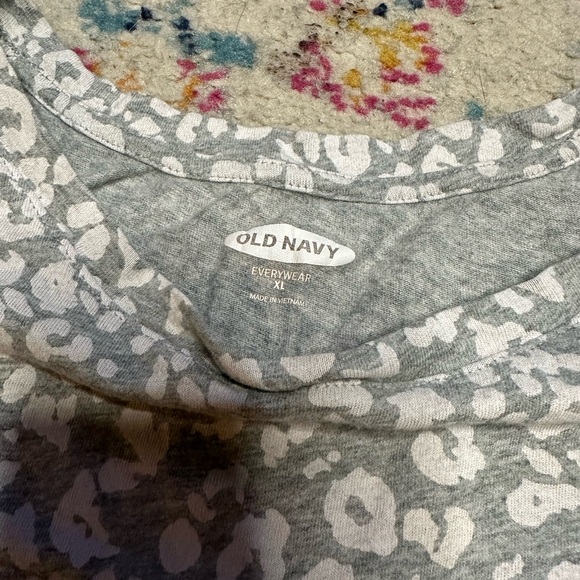 Loft White and Gray Leopard Print Top - Picture 2 of 4